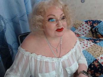 livingnextdoor webcam model stream image