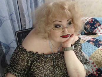 livingnextdoor webcam model stream image