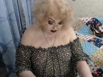 livingnextdoor webcam model stream image