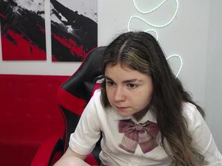 Tina Ryder webcam model stream image