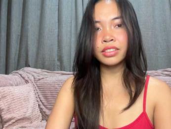 Yumii webcam bongacams model stream image