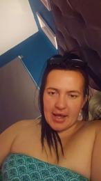 Wetwipeanddry webcam model stream image