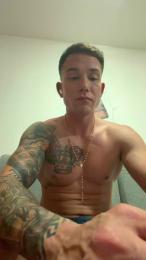 Cristiangonzaa webcam model stream image