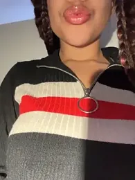 HaileyDiana webcam model stream image