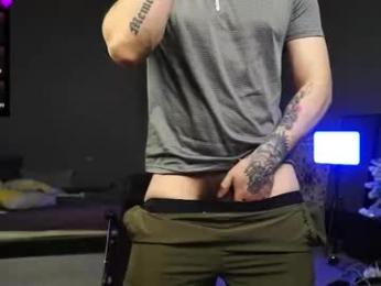 just_hairy_man webcam model stream image