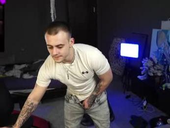 just_hairy_man webcam model stream image