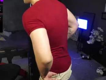 just_hairy_man webcam model stream image