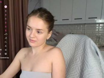 Lunaaaura webcam bongacams model stream image