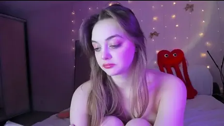 May_Flower webcam model stream image