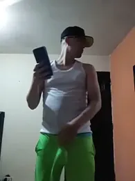 Deibyguzman webcam model stream image