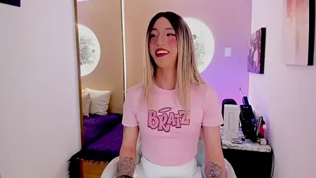 Yaki_Tai webcam stripchat model stream image