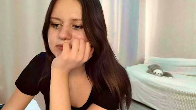 MitsueGwin webcam cam4 model stream image