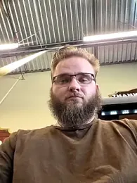 bear8t webcam stripchat model stream image