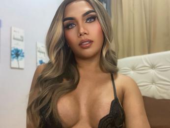 AgathaAmore webcam model stream image