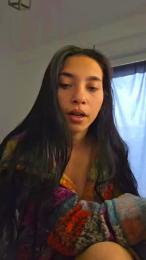 Emylia50 webcam model stream image