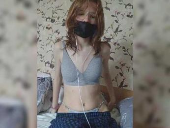 ManyaHots webcam model stream image