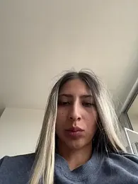 Ameellie webcam model stream image