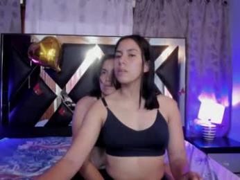 emily_and_soffy webcam model stream image