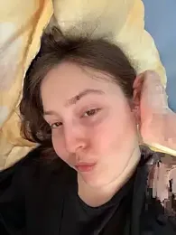 BenwithHolly webcam model stream image