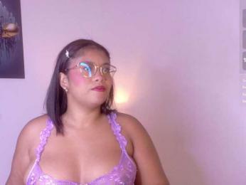 nairagold webcam model stream image