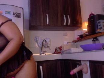nairagold webcam bongacams model stream image
