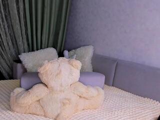 Kristy Butty webcam model stream image