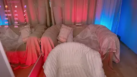 moonlinaloon webcam model stream image