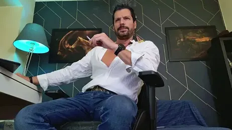 ChrisKox webcam model stream image