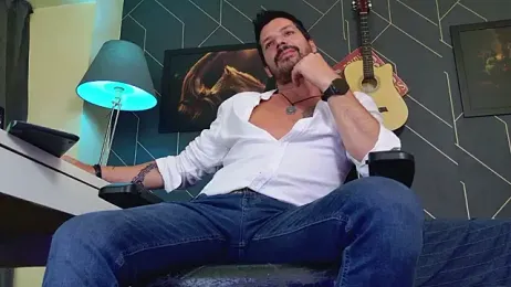 ChrisKox webcam model stream image