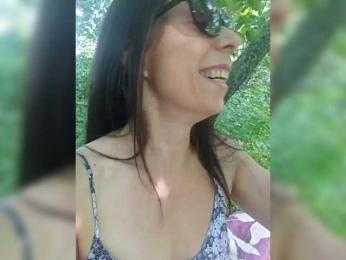 WILD-love-WILD webcam bongacams model stream image