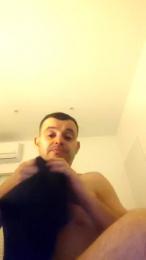 Mikacore webcam model stream image