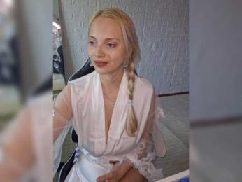 AmelieAndersen webcam bongacams model stream image