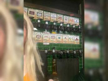 KiraMalina webcam model stream image