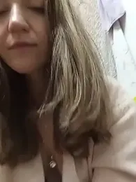 KattyLuuu webcam model stream image