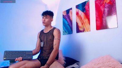 KamiSuarez webcam model stream image