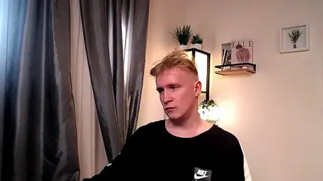 AlexxSweet webcam model stream image