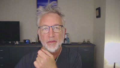 Takyourme webcam model stream image
