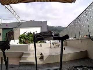 voyeurcam-casa-salsa-gym-bike webcam model stream image