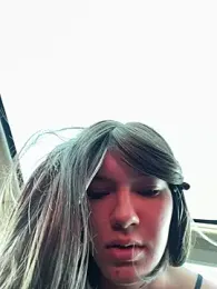 girl-Emily webcam model stream image