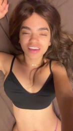 NuriaB webcam model stream image