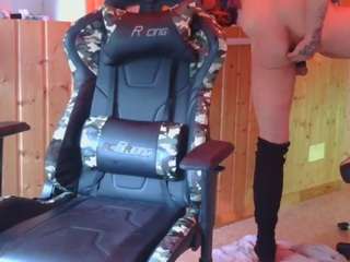 averyafterdark webcam model stream image