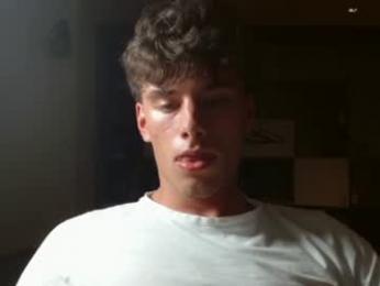 joel_friendly webcam model stream image