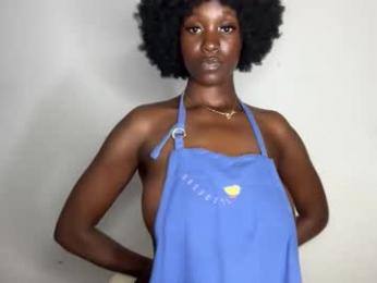 betty_fire_ webcam model stream image