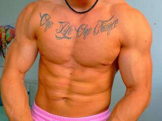 Zeb Madison webcam model stream image