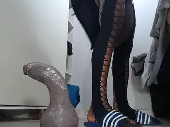 KinkyJXxX webcam model stream image