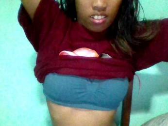 Eva-011 webcam model stream image