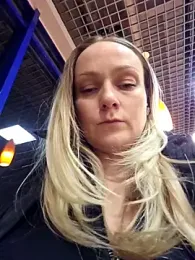 Bondgirl_013 webcam model stream image