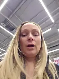 Bondgirl_013 webcam model stream image