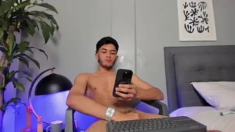 Tylerffoxx webcam model stream image