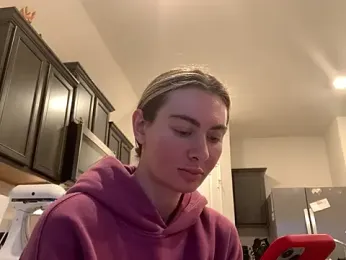 Alyssa_rhoades webcam model stream image